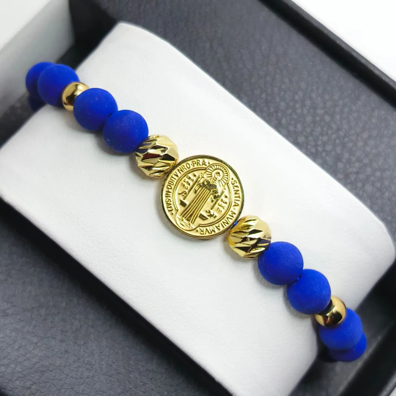 Manilla San Benito Neopreno Baño en Oro 18K