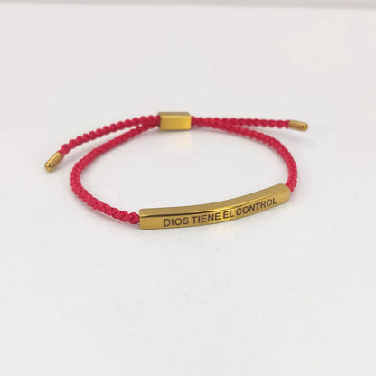 PULSERA DIOS TIENE EL CONTROL-Baño de oro 18k
