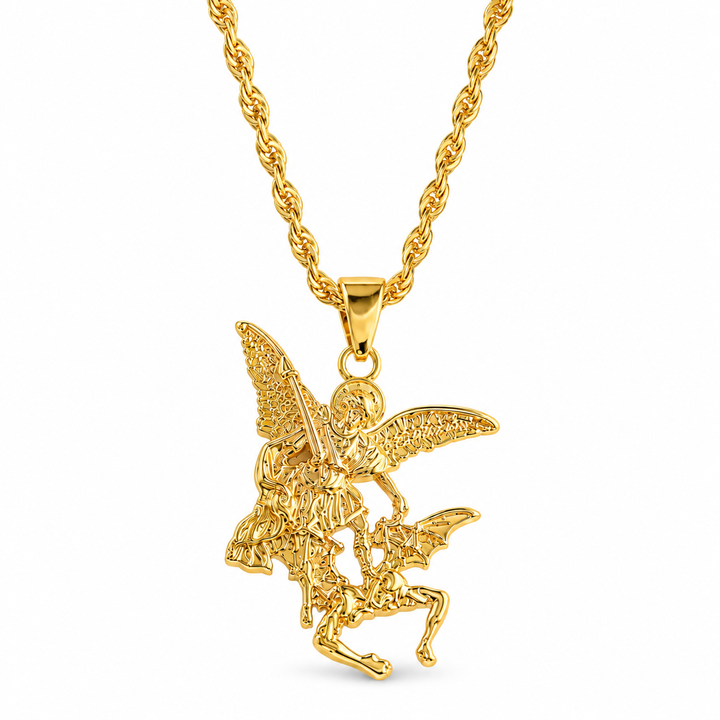 Collar San Miguel Baño de oro 18k